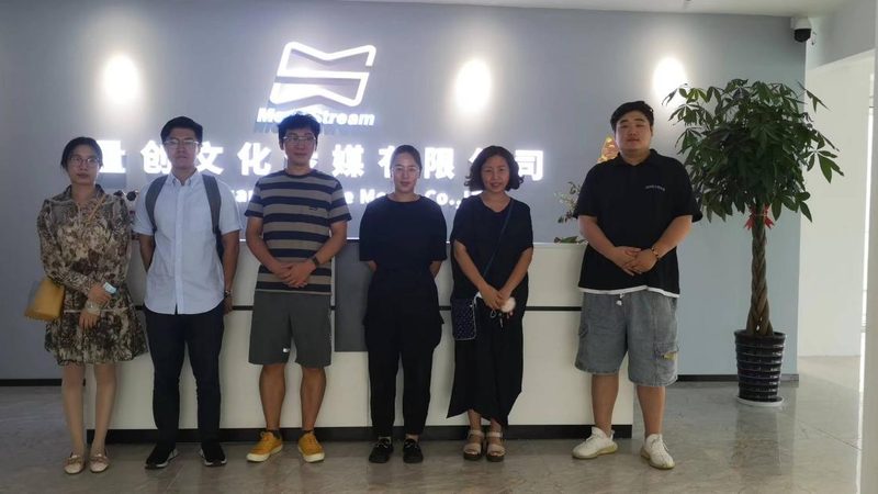 小型婚礼定制传媒公司：打造个性婚礼的秘密武器