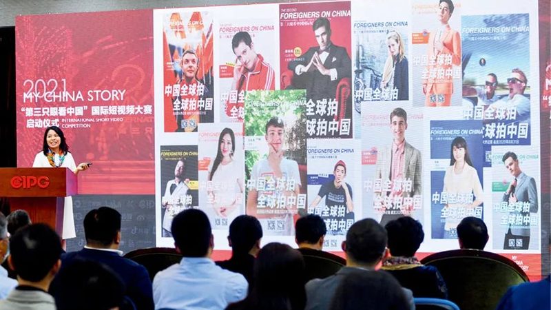 手机短视频拍摄：新手必看书籍推荐与拍摄技巧解析